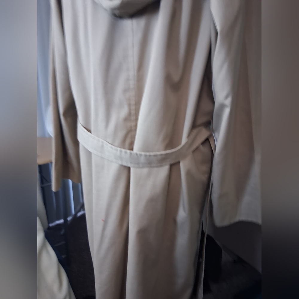 London Fog Elegant Brown Outerwear - Picture 3 of 9